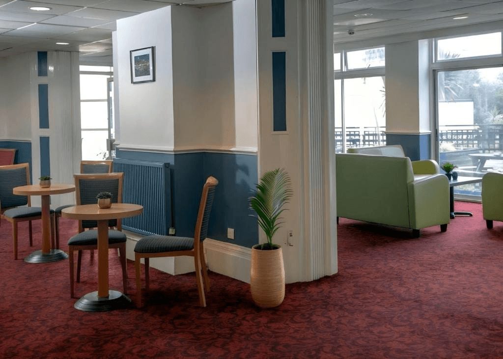 Tor Park Hotel dining and seating area