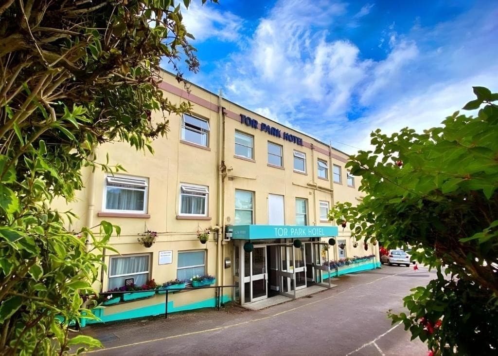 Tor Park Hotel exterior